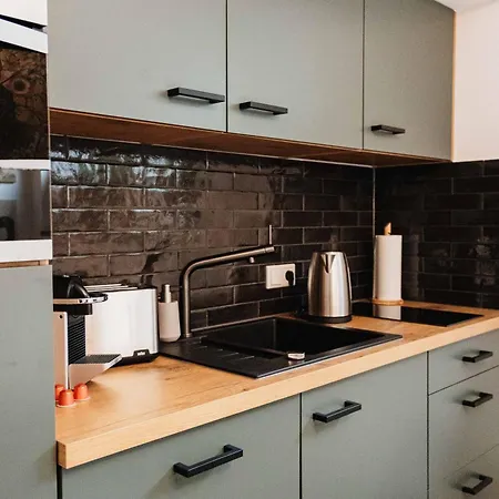 Briwoehnchen Stilvoll Liebevoll Gemuetlich * Brilon